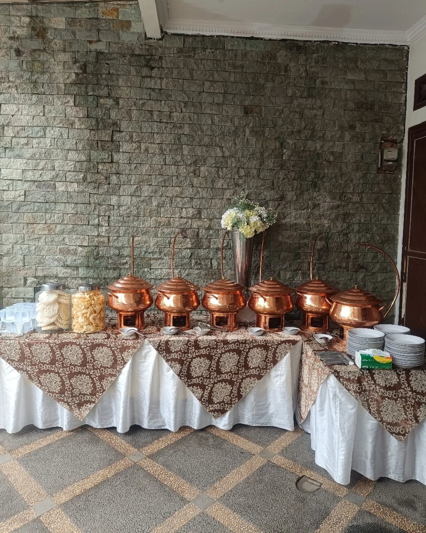 Catering Prajurit Kulon di Prajurit Kulon, Mojokerto