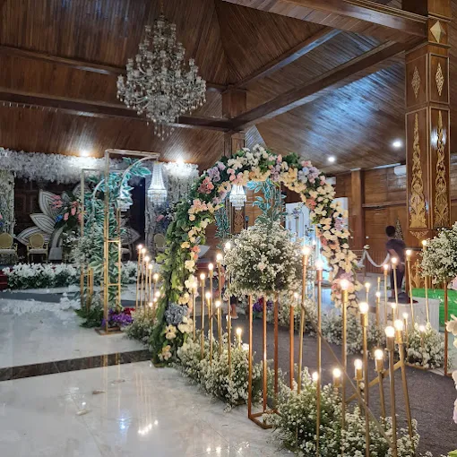 Saung Engkong Ano