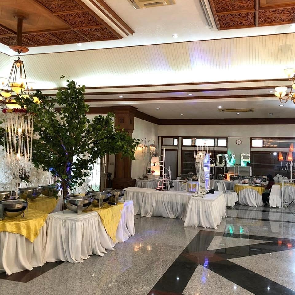 Hotel Saptanawa