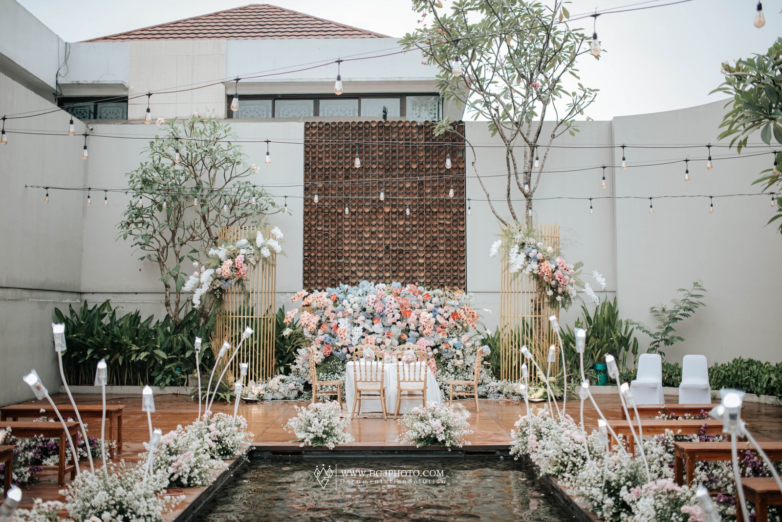 Aleesha Venue